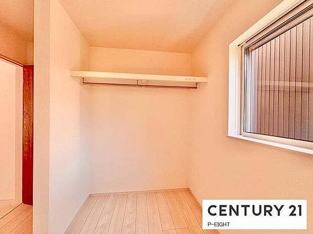 広めの収納スペースあり!