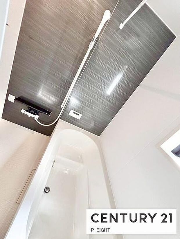 一坪サイズのお風呂で毎日の疲れを癒してください。