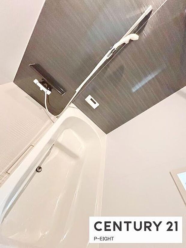 一坪サイズのお風呂で毎日の疲れを癒してください。