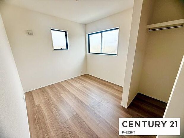 採光のとれたお部屋です!