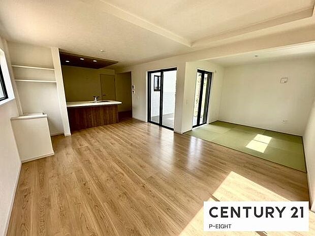 家族の笑い声が聞こえてきそうな、暖かい空間になっています。