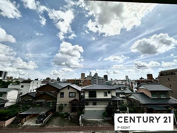 バルコニーからの見晴らしです！