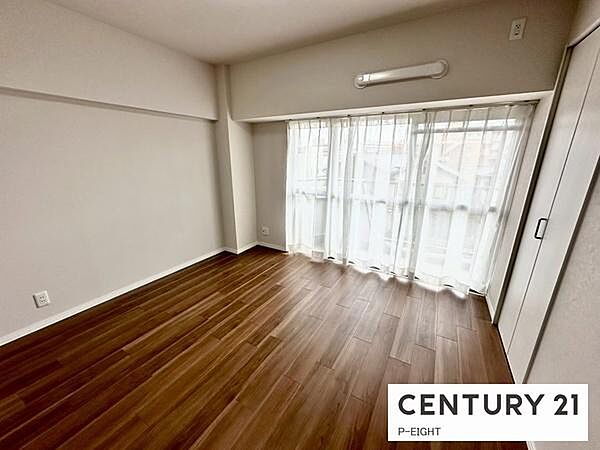 採光のとれたお部屋です！