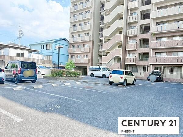 敷地内に駐車場あり！