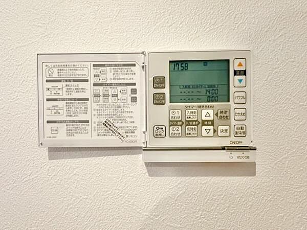 暖かい床暖房で冬も足元からポカポカです！
