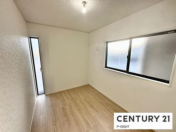 採光のとれた明るいお部屋です!