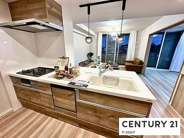 収納も豊富でキッチンもスッキリ片付きます！