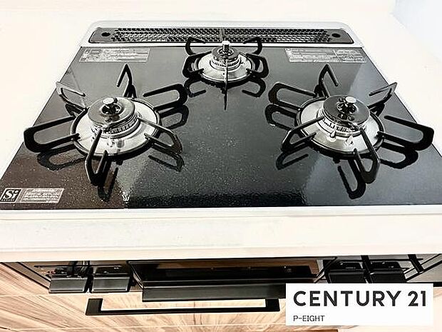 三口コンロで料理もはかどりますね!グリルもあります!