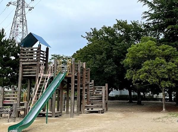 矢作公園まで690m、現地から690ｍ