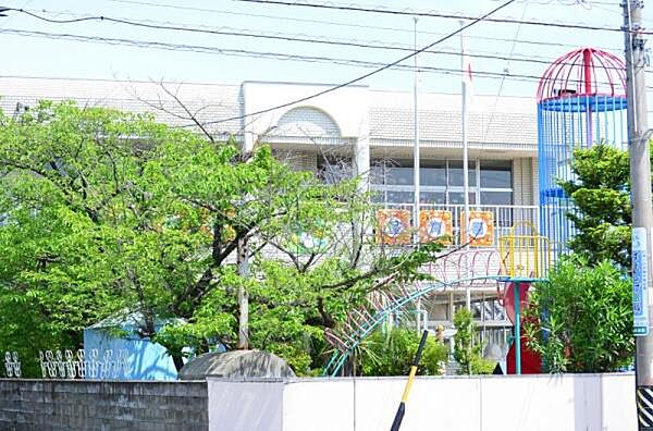 若葉保育園まで487m、現地から487m
