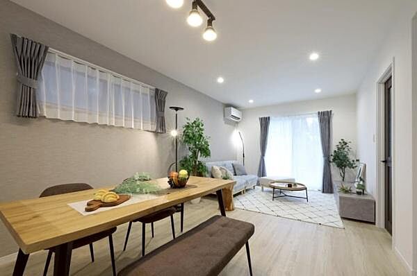 リビング/ダイニング