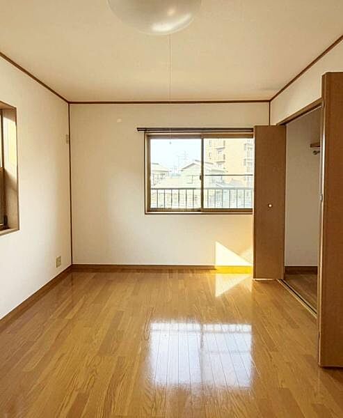 2階北洋室6帖です