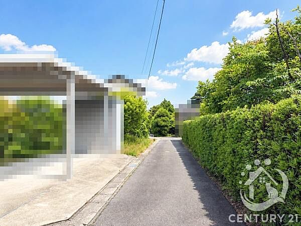 南西側前面道路