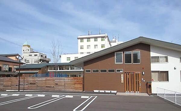 吉浜さんさん保育園まで676m