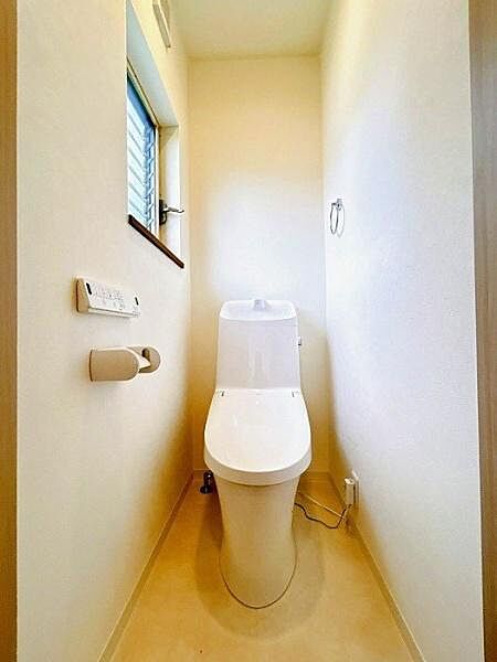トイレを拡大表示