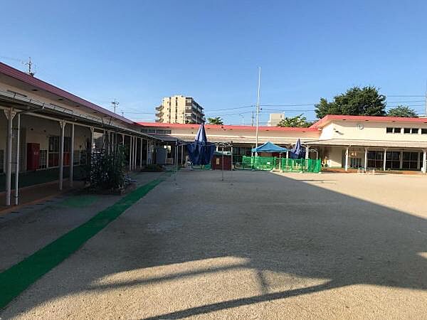 豊田市立永新こども園まで910m、現地から910ｍ