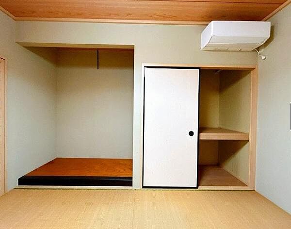 1階和室6帖の収納
