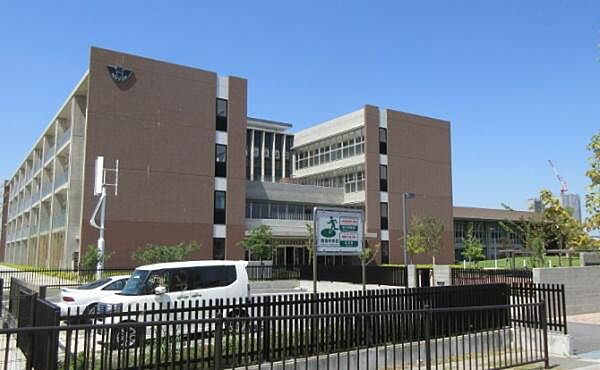 岡崎市立翔南中学校まで571m