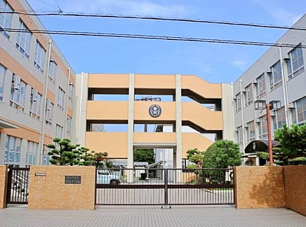 名古屋市立豊岡小学校まで610m