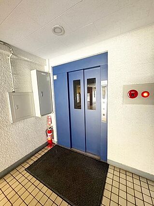 【エントランス...