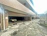 駐車場：【駐車場】マンション敷地内にある駐車場