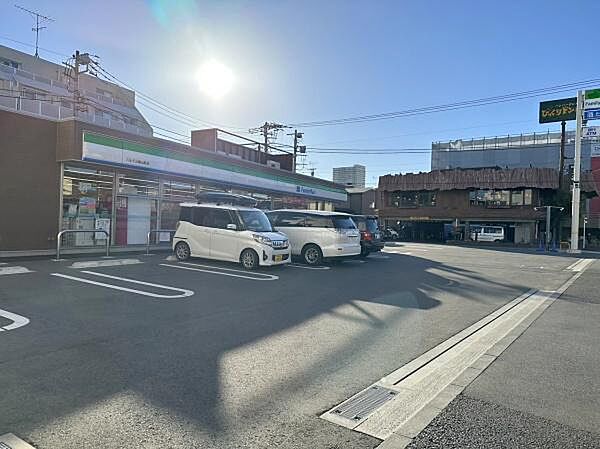 セブンイレブン八王子桑並木通り店まで761m