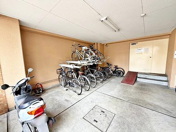 【その他共用部分】バイク・自転車置き場