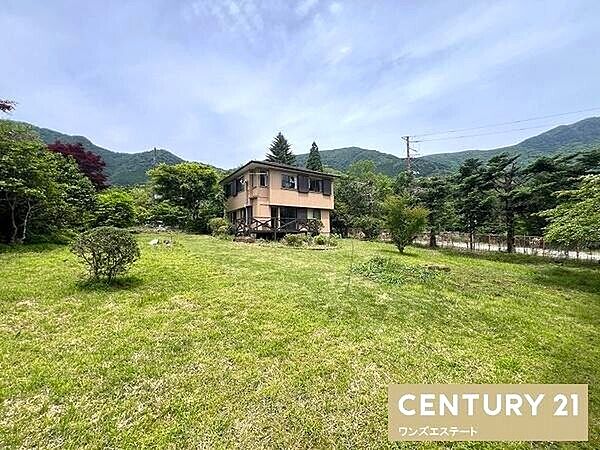 土地：337坪の広さ！