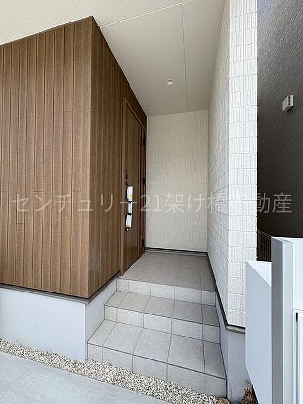 屋根付きで雨の日にも安心です