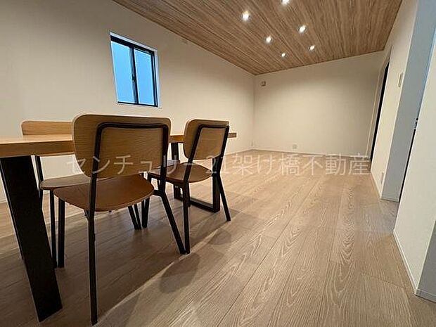 リビング　別角度