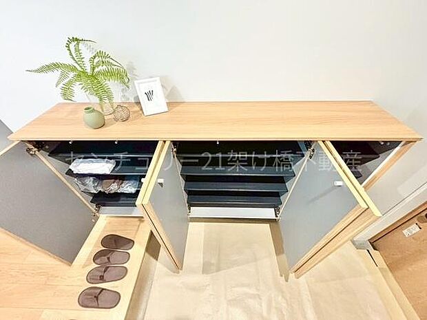 【玄関】シューズボックス