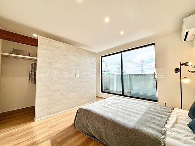 【2Ｆ洋室 7帖】バルコニーに面した洋室は主寝室におすすめ！