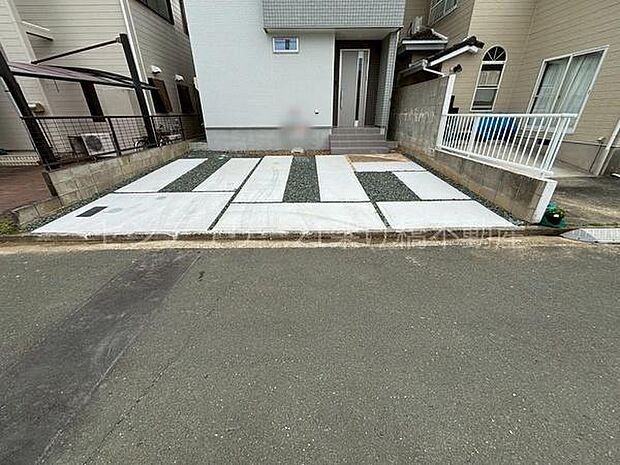 駐車並列2台可能◎