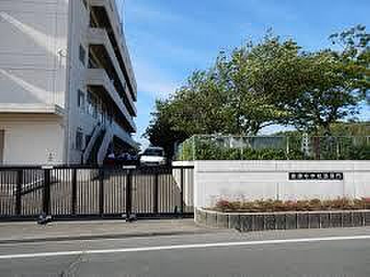 豊橋市立南陽中学校まで1924m