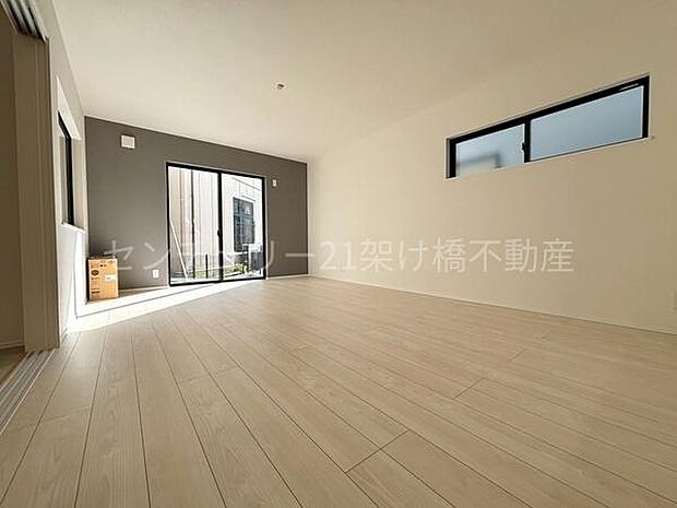 【LDK17帖】リビングイン階段で家族団らん♪