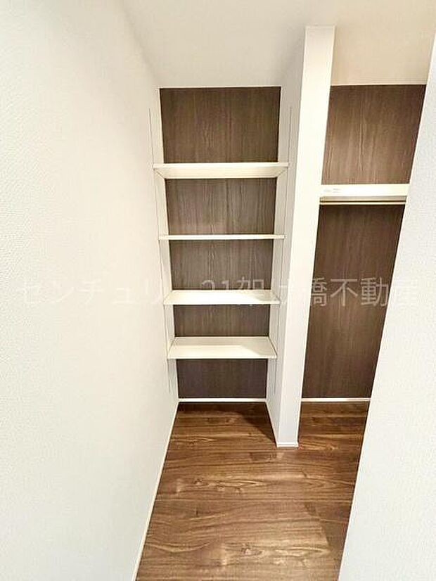 【ファミリークローク】季節物の収納も安心です◎