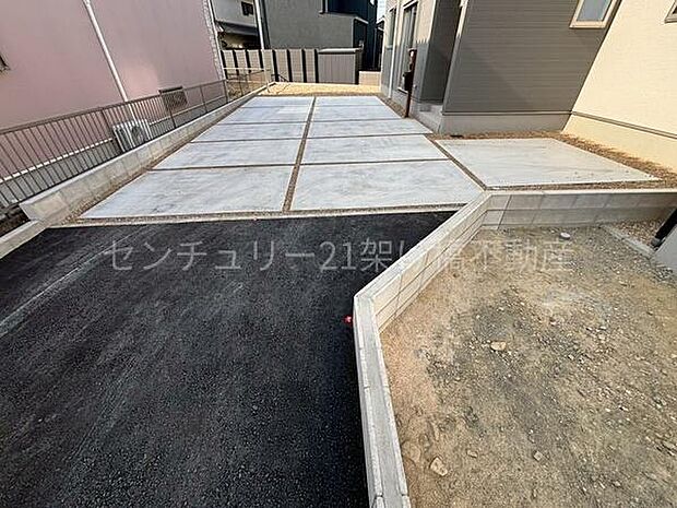 【駐車場】駐車場並列2台可◎