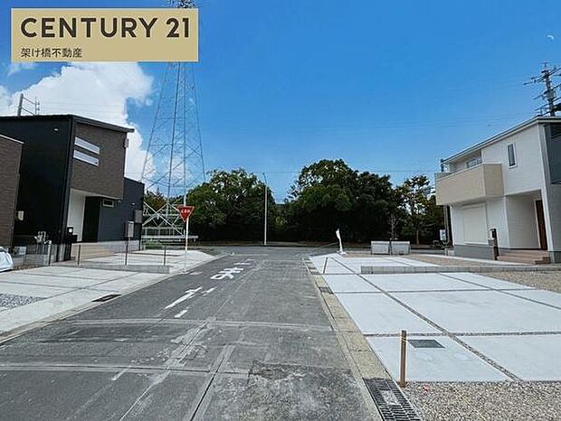 【角地です♪】南西側公道約12m南東側公道約6m