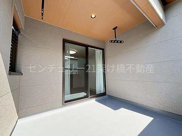 【バルコニー】別角度