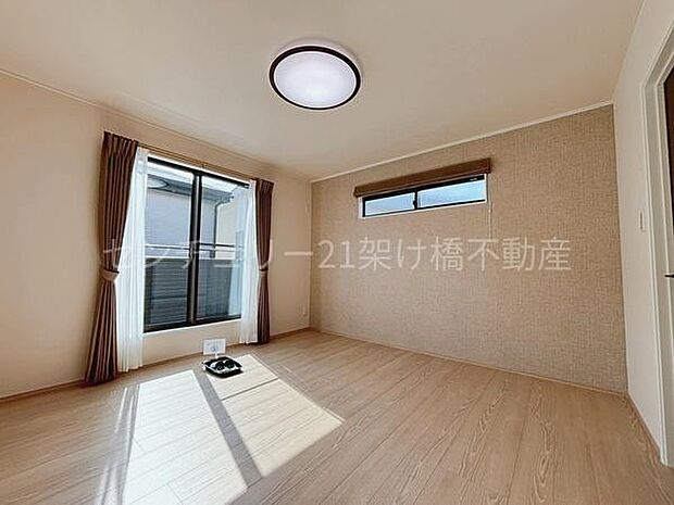 【2階 南洋室 8帖】別角度