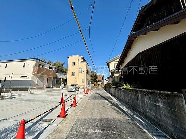 南東側公道幅員約3.5ｍ