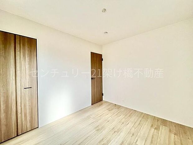 【2階　北西側洋室　5.2帖】別角度