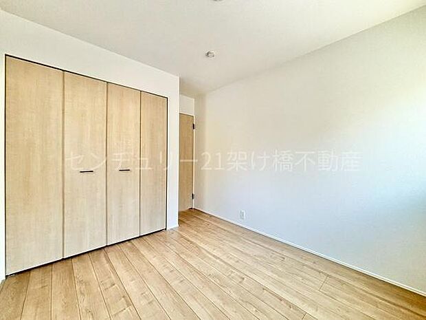 2階北東側洋室5.2帖　別角度