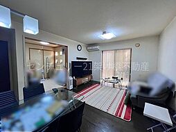 田原市御殿山　中古戸建 4SLDKのリビング/ダイニング