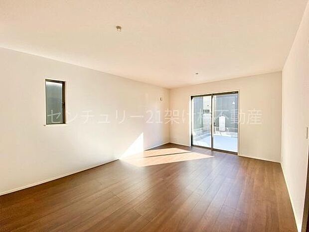 【ＬＤＫ　16帖】別角度キッチン裏には便利な納戸あり◎