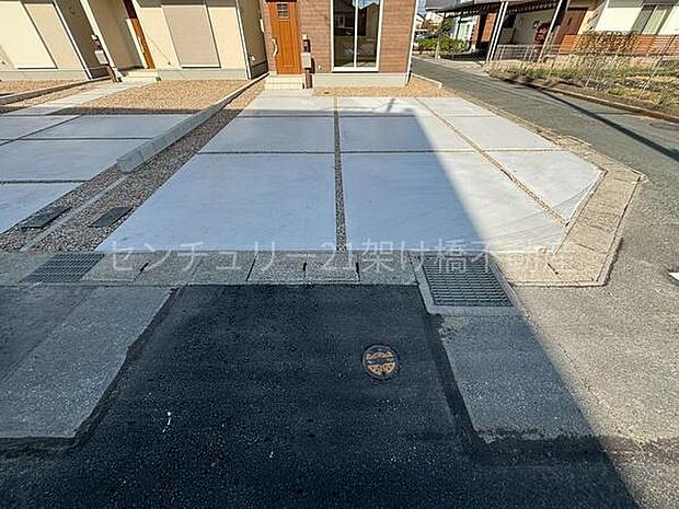 【駐車場】駐車場並列3台可◎