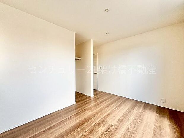 【6.63帖 洋室】全室2面採光で明るいお部屋♪