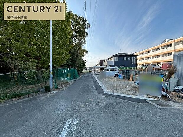 南西側前面道路幅員約4ｍ