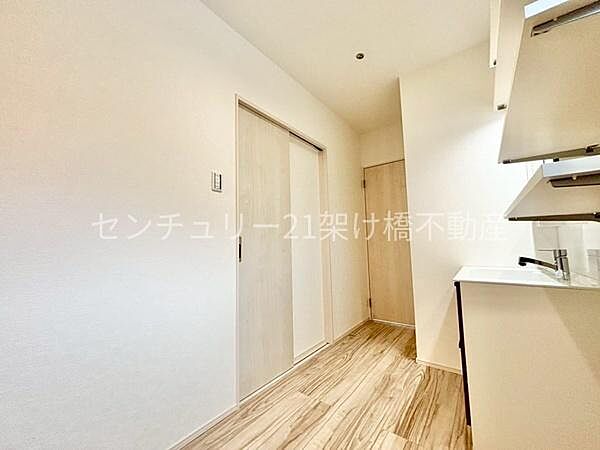 広々洗面台はお二人でご利用も可能です