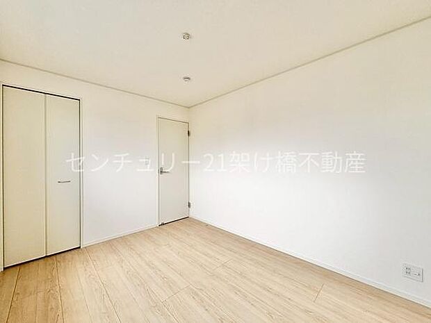 【洋室 6帖】北西側　別角度